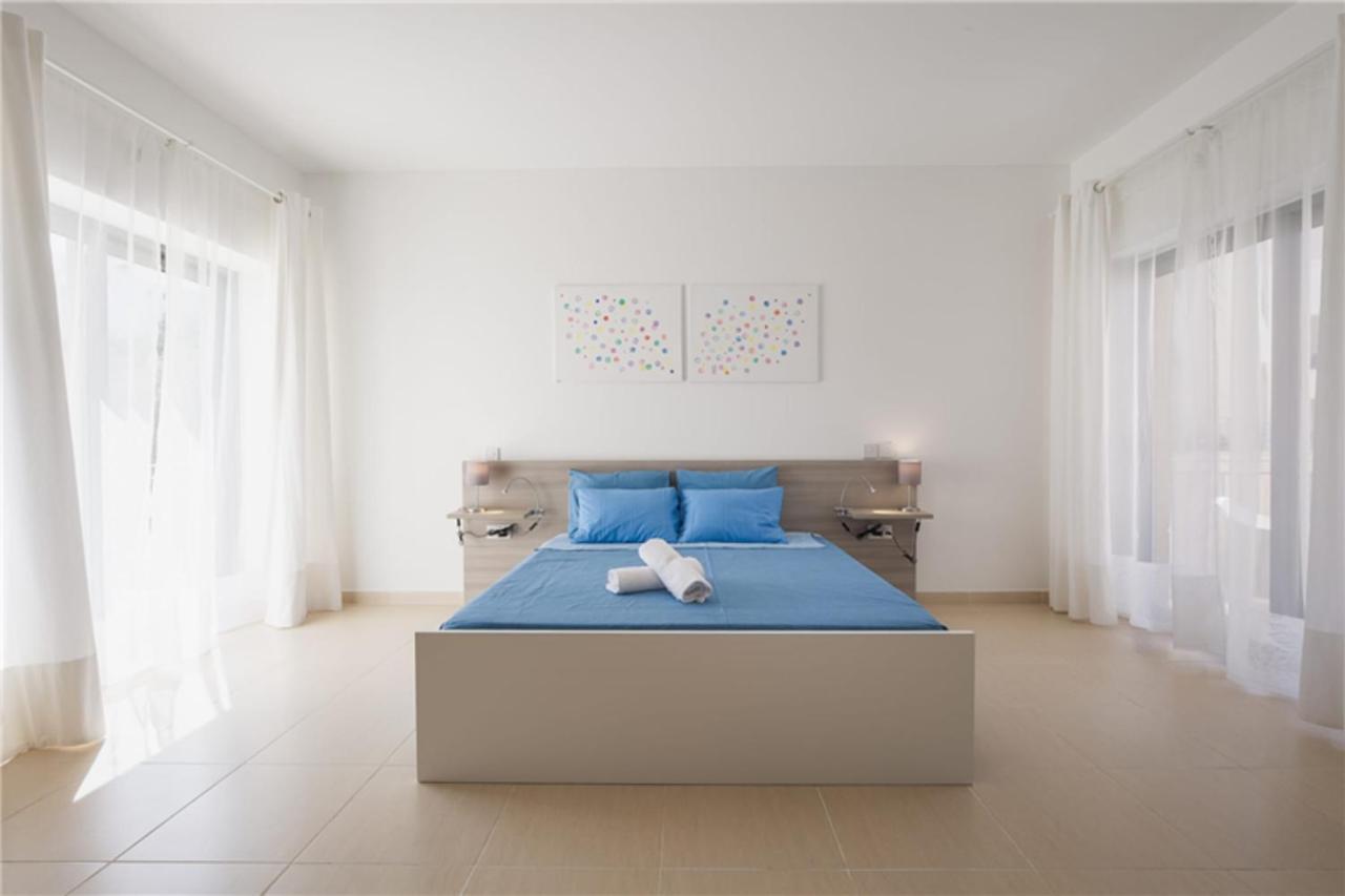 Lux Seaview & Pool-Hosted By Sweetstay Mellieha Ngoại thất bức ảnh