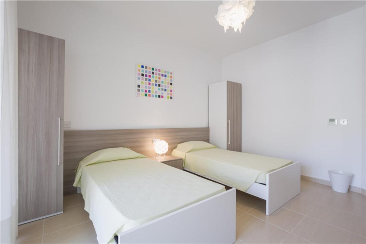 Lux Seaview & Pool-Hosted By Sweetstay Mellieha Ngoại thất bức ảnh